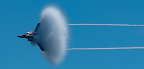 An F-35 tears through the sky during a rehearsal performance for the 2020 OC Air Show in Ocean City, Md., Aug. 14, 2020. The airshow featured numerous performers including the Air Force Thunderbirds, F-22 Raptors, A-10s, and F-35 demonstration teams. - ALLOW IMAGES